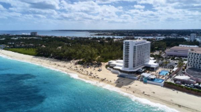 Riu Palace Paradise Island - Adults Only - All Inclusive